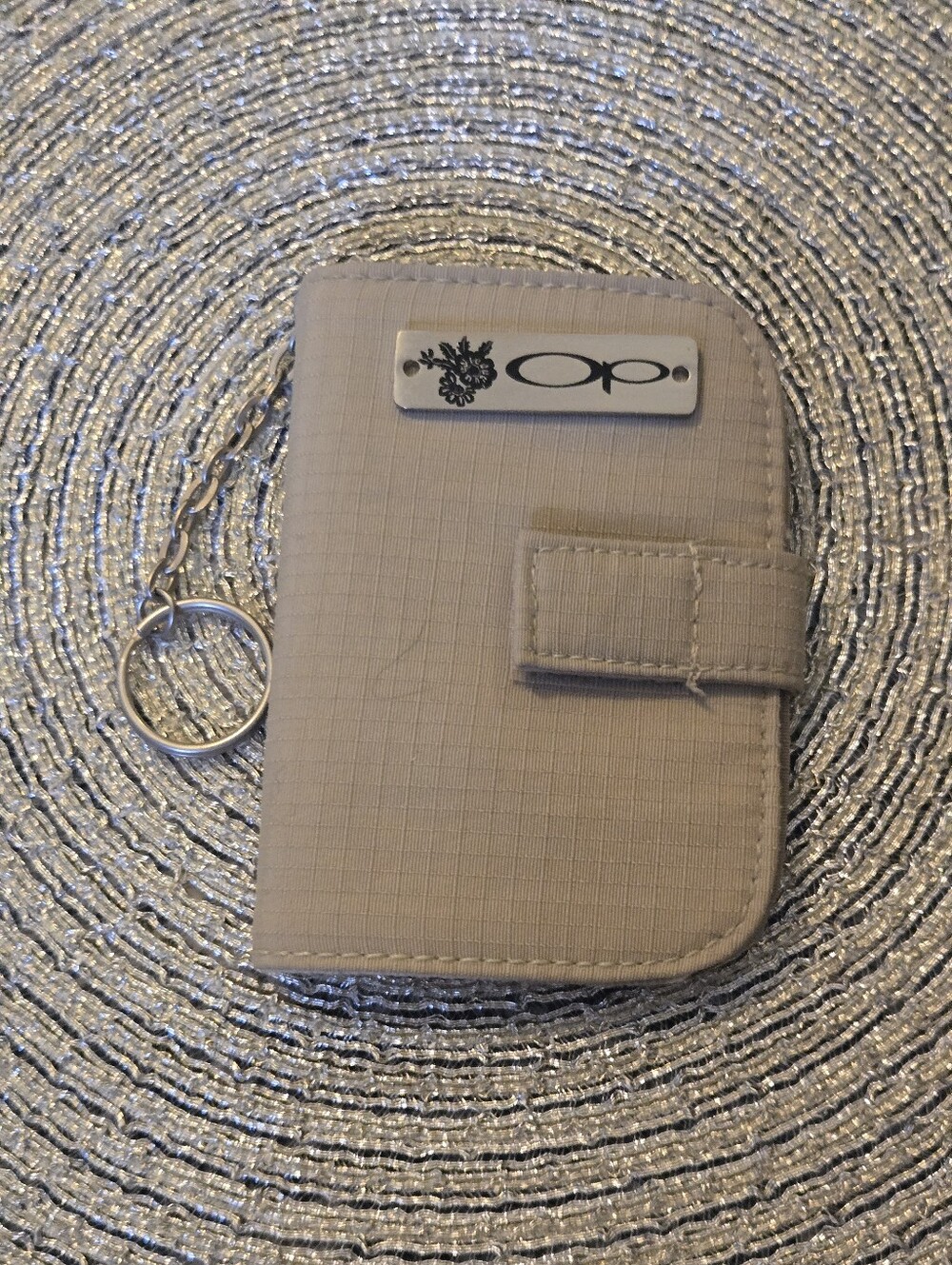 Vintage Y2K OP Ocean Pacific Beige Ripstop Nylon ID Keychain Wallet Card Case